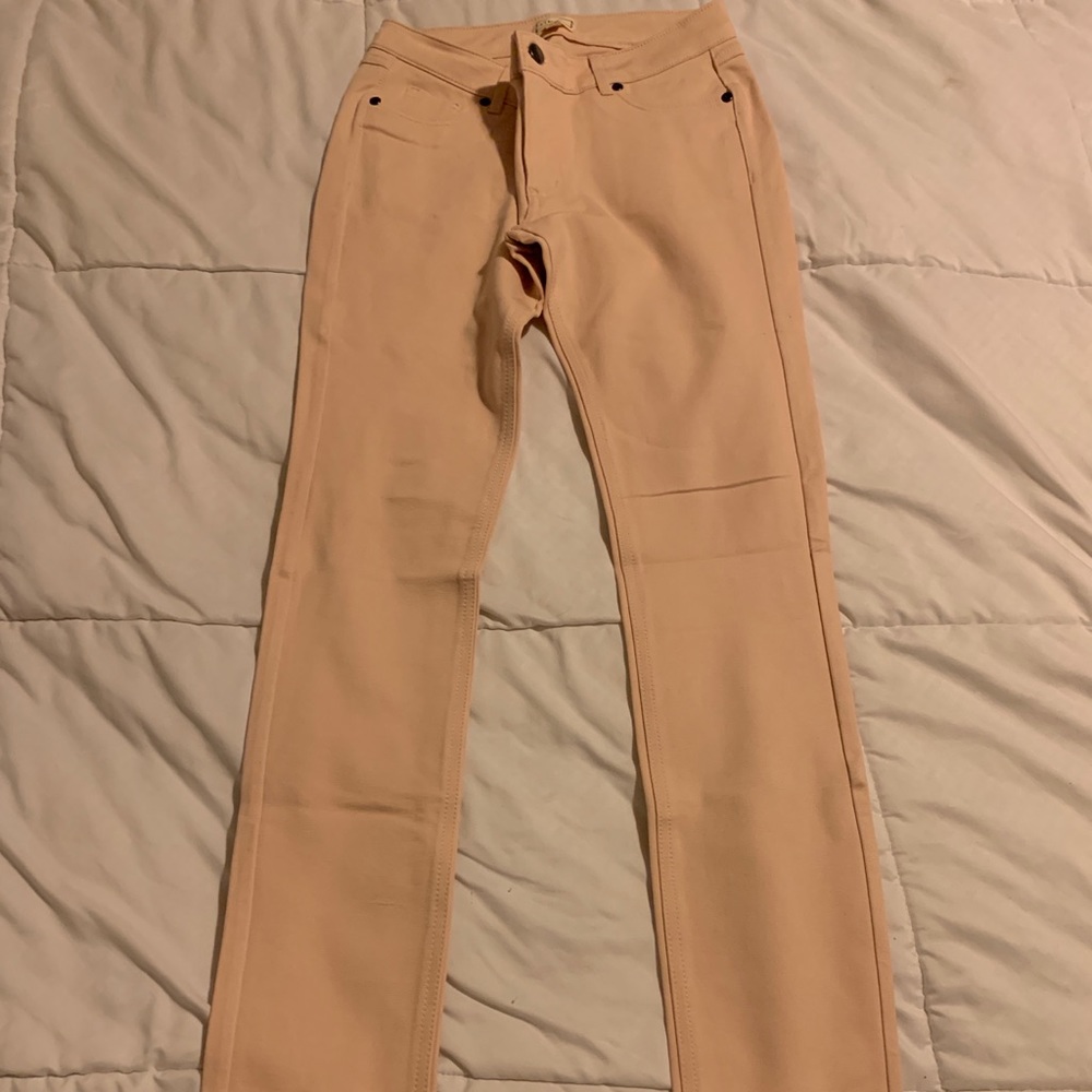 Pale pink soft stretchy pants, Never worn, so cute